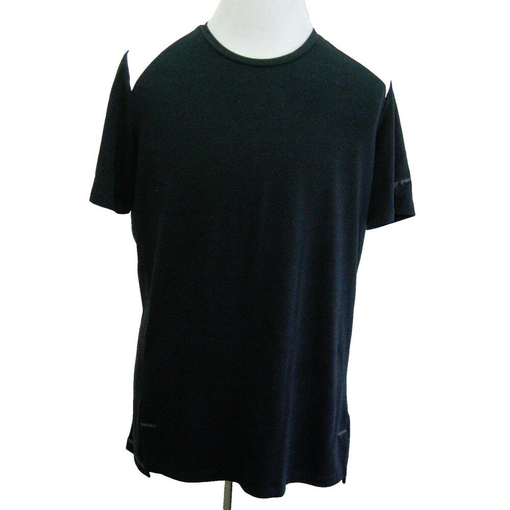 NIKE Basketball Men's (Size Large) Black White Short Sleeve Dri-Fit T-Shirt